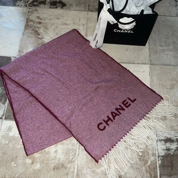 CHANEL new scarf